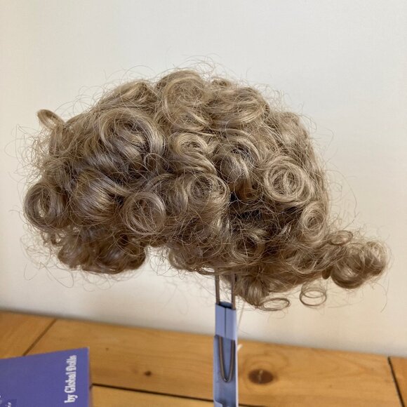 IMSCO Doll Wig ERIKA Honey Blond 12/13 #551124 Short Curly Hair NWT - Picture 1 of 7